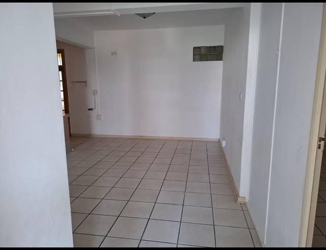 3 BEDROOM APARTMENT FOR SALE IN BEACON ROCKS